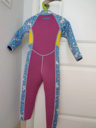 Traje Neopreno Infantil Unicornios y Arcoíris