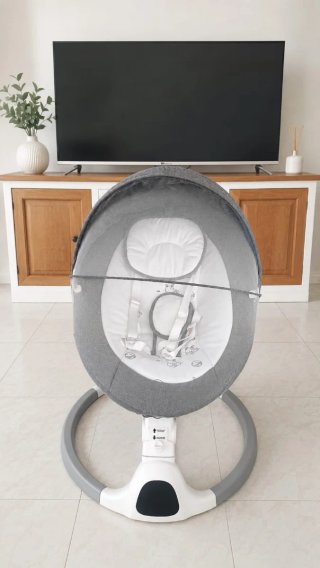Mecedora Eléctrica Bebé - Como Nueva