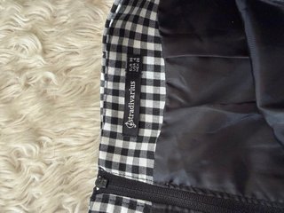 Falda de cuadros blanco y negro