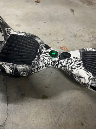 Patinete Eléctrico 2 Ruedas Diseño Calaveras
