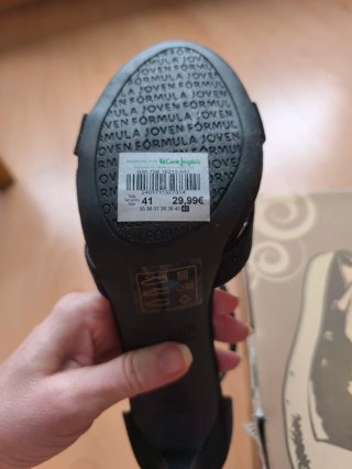 Sandalias Fórmula Joven Negras Talla 41 Nuevas