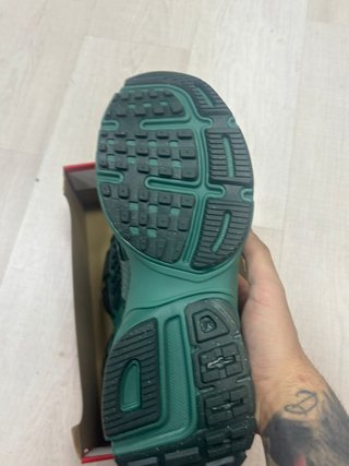 Nike V2K Run Emerald Donna