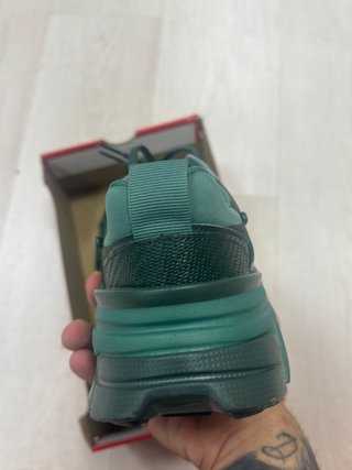 Nike V2K Run Emerald Donna