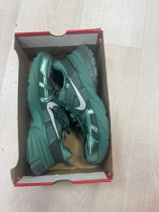 Nike V2K Run Emerald Donna
