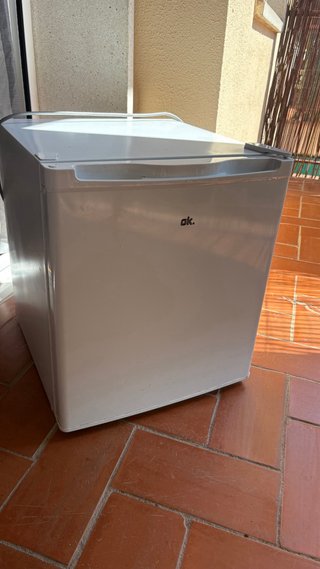 Congelador bajo encimera OK OFZ 061 E W