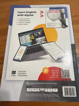 FUTURE PROSPECTS 1 Student's book: libro de tex...
