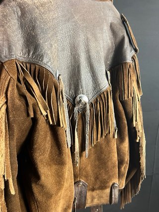 Chaqueta Vaquera Flecos Vintage Nice London Marrón