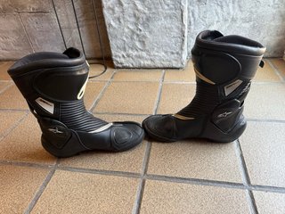 Botas Moto Alpinestars SMX Plus Negras/Blancas