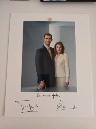 Foto Oficial Reyes de España Firmada