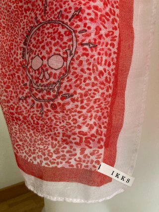 Pañuelo IKKS Gasa estampado leopardo y calavera