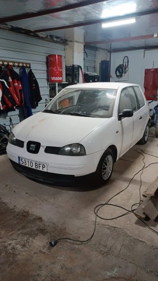 SEAT Arosa 2002
