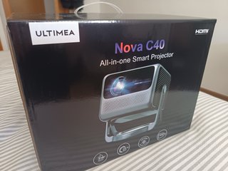 Proyector Ultimea Nova C40. Como nuevo.