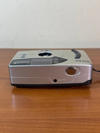 Nikon AF 240 SV Fotocamera Analogica 35mm