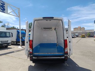 IVECO 35S13V FRIGORIFICO 2016