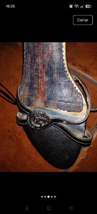 Zapatos de tacón plateados para invitada