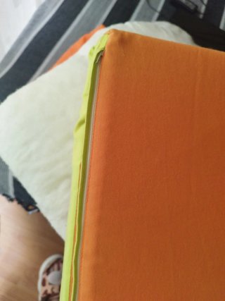 Cuna de viaje naranja
