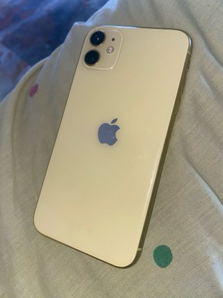 iPhone 11 Dorado