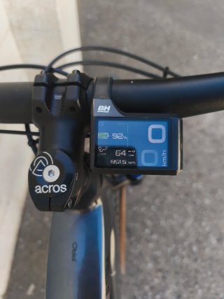 BH Atom Pro Eléctrica 720Wh. 851 kilómetros.