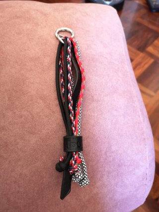 Bolso mochila negro original de marca Desigual