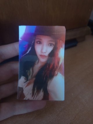 Photocard Mina TT escribirme antes de comprar.