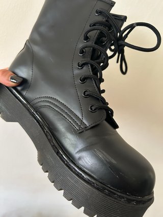 Stivali anfibi neri con platform - Taglia 39