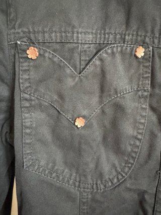 Giacca jeans MANIA nera con bottoni floreali