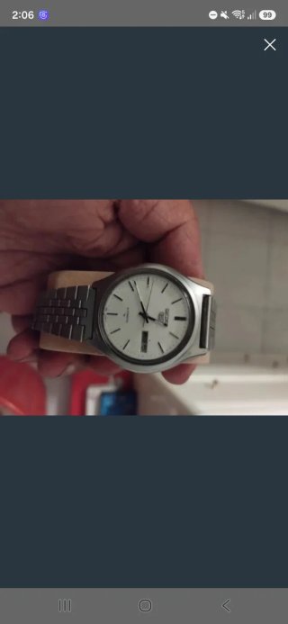 Reloj Seiko Plata y Blanco