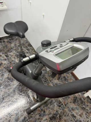 Bicicleta Estática,tiene una mancha en la pantalla