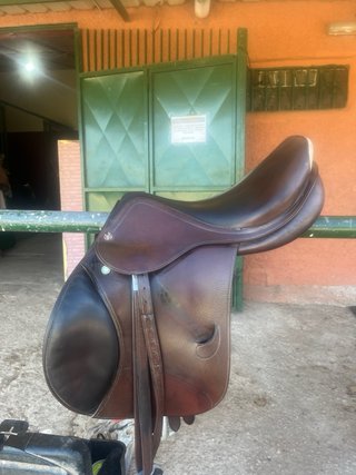 Montura de salto Prestige