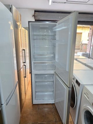 NEVERA SMEG CON GARANTIA Y ENVIO