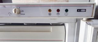 Congelador Vertical White Westinghouse