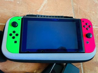 Nintendo Switch Completa + Accesorios + Juegos