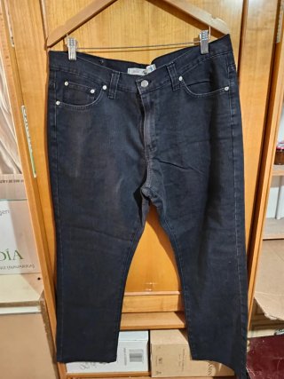 Pantalón vaquero hombre negro
