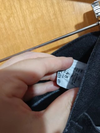 Pantalón vaquero hombre negro