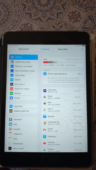 iPad Mini 4 64GB Wi-Fi Argento/Grigio Siderale