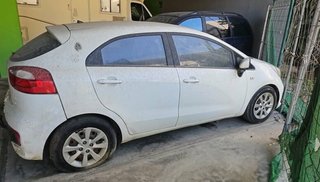 Kia piloto trasero izquierdo interior rio 1840201