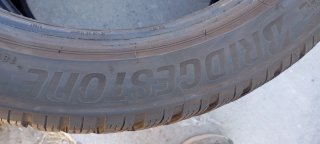 Bridgestone 225/45/18 95V Neumáticos