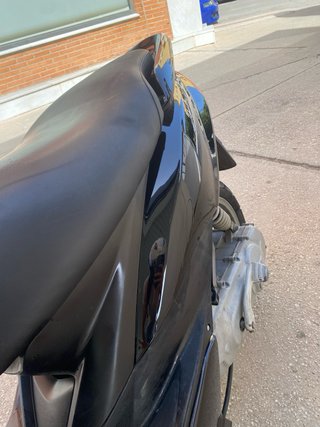 Yamaha Jog RR por Agua