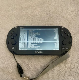 Ps Vita Slim PCH-2000 con Mod