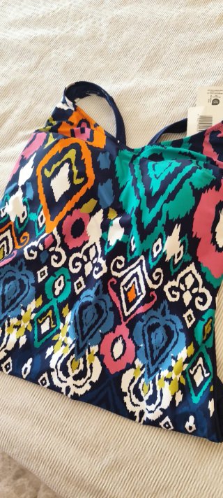 Bañador Dolores Cortes Talla L. Nuevo.