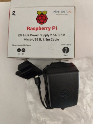 Fuente Alimentación Raspberry Pi 2.5A
