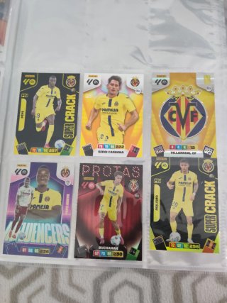 Lote  medio Álbum Panini Adrenalyn XL 2025-26