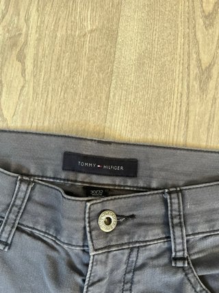 Pantalones Tommy Hilfiger grises
