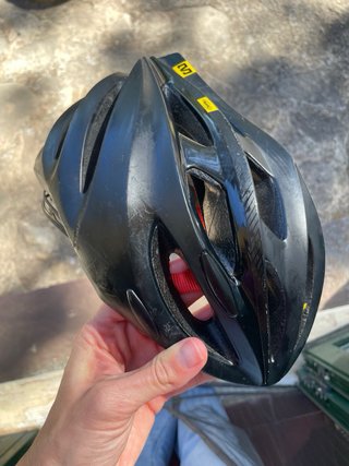 Casco MET Negro