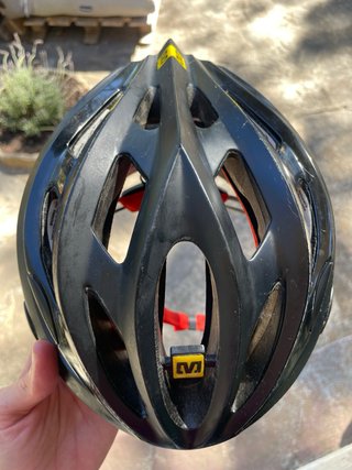 Casco MET Negro