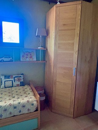 Dormitorio juvenil pino y verde