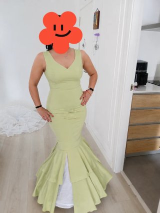 Traje de flamenca verde pistacho