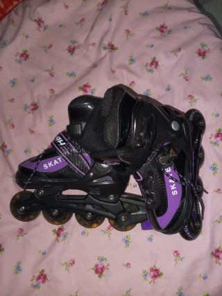 Patines en línea HIBOY negros y morados