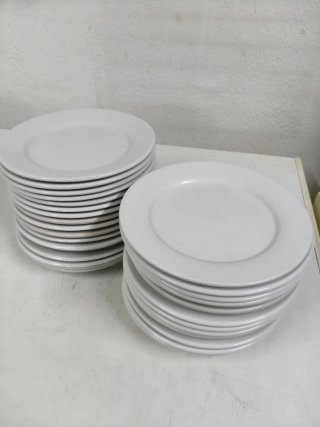 Plato de cerámica para media ración