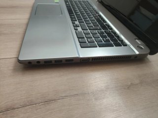 Portatile Toshiba i7 16GB RAM 1TB Nvidia 4700MQ 17"